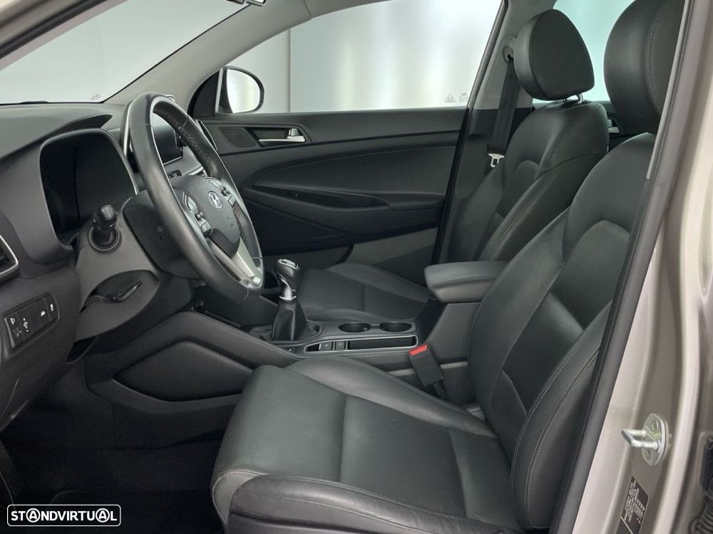 Hyundai Tucson 1.6 CRDi Premium +P.Pe+P.Style Plus - 11
