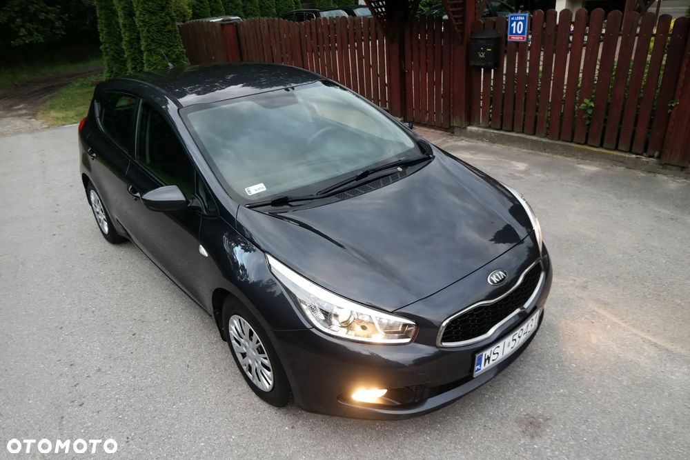 Kia Ceed 1.4 L - 21