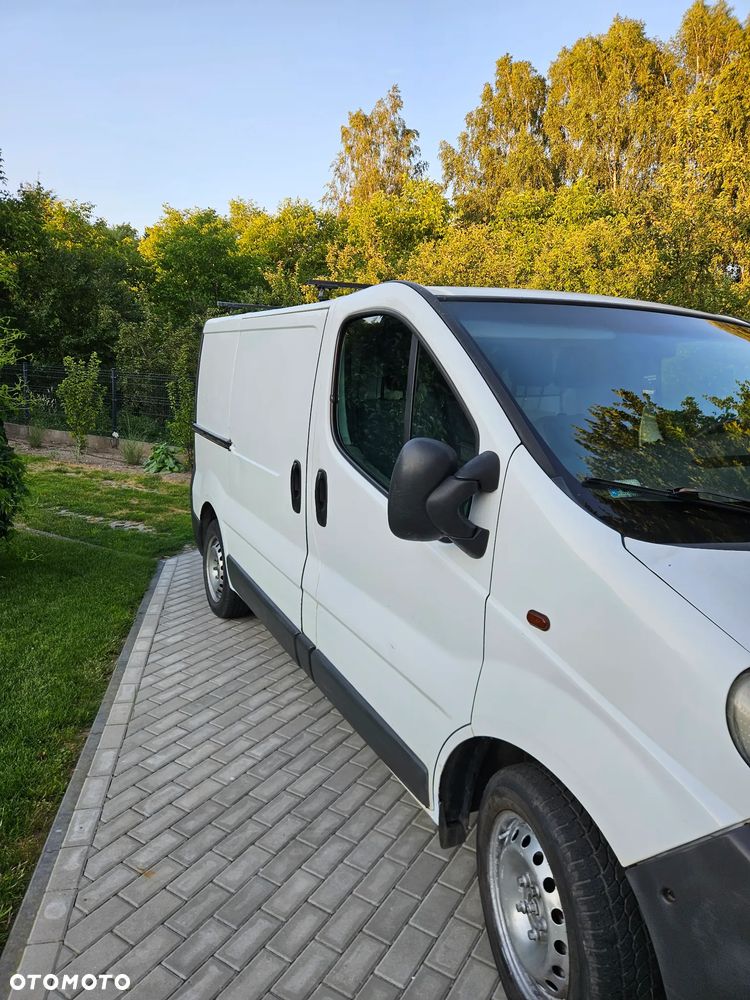 Renault Trafic - 12