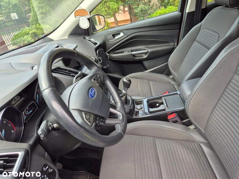 Ford Kuga - 7