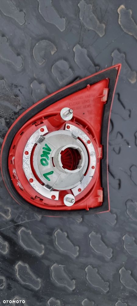 Lampa lewy tył w klapę VW GOLF V 1K6945093E  EU - 2