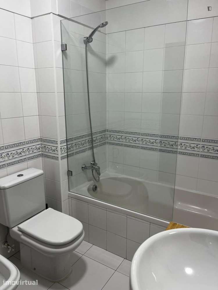 Apartamento com 2 quartos - localizado em Lisbon - Grande imagem: 5/9