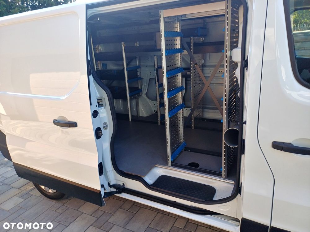 Renault Trafic - 14