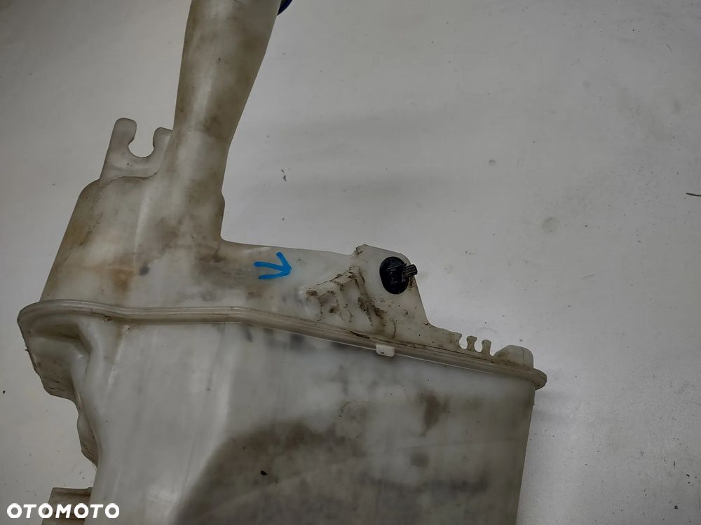 ZBIORNICZEK ZBIORNIK SPRYSKIWACZY Z POMPKĄ 98610-A6000 HYUNDAI I30 II 2014r. ORYGINAŁ - 3