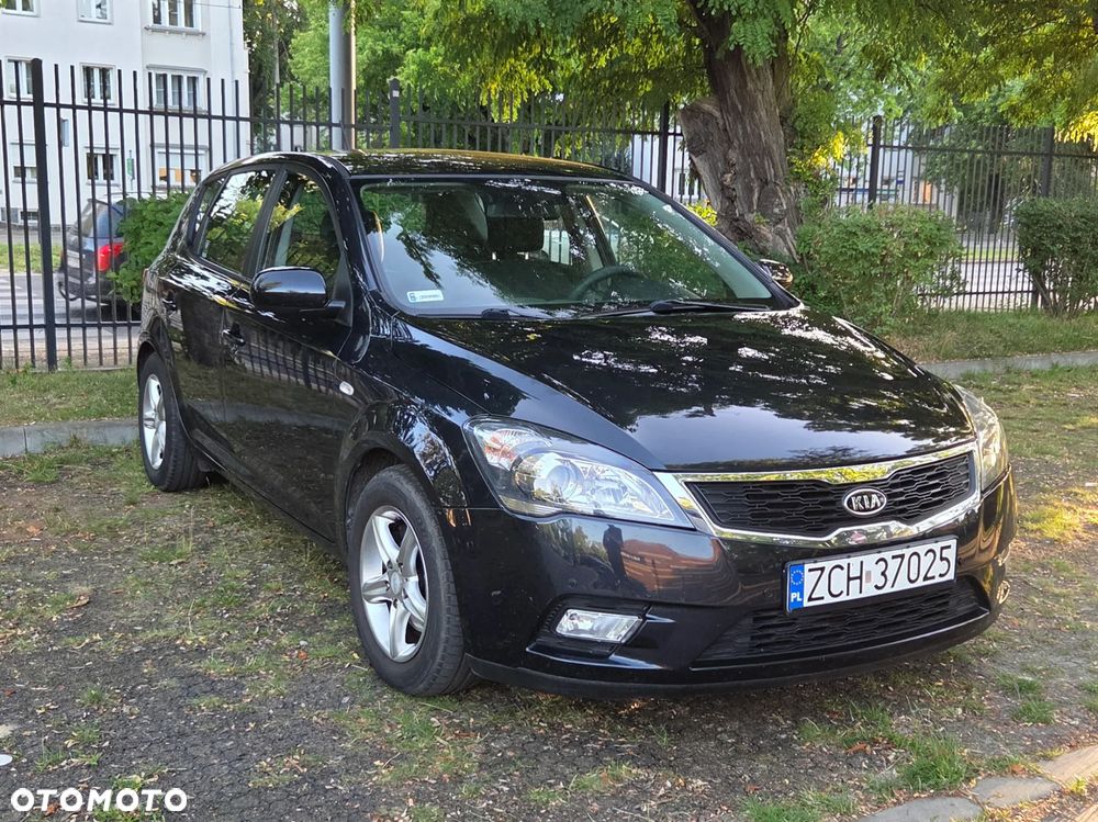 Kia Ceed 1.4 L - 1