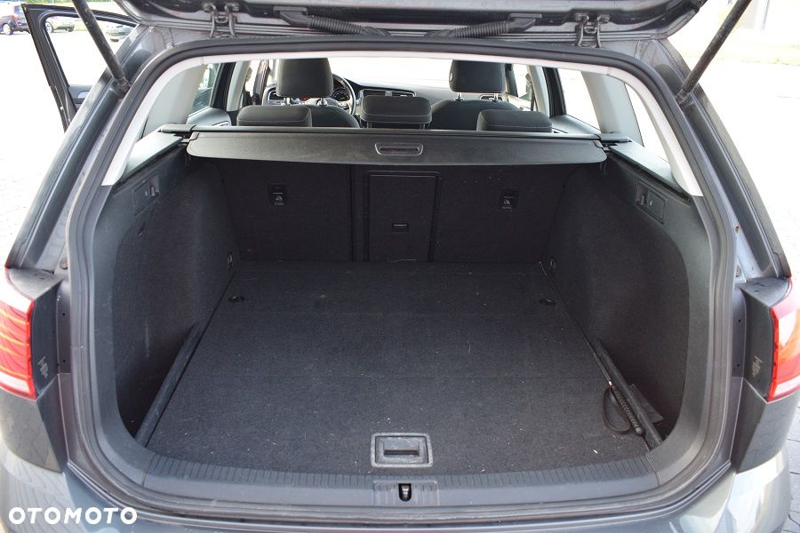 Volkswagen Golf 1.6 TDI BMT Highline DSG - 8