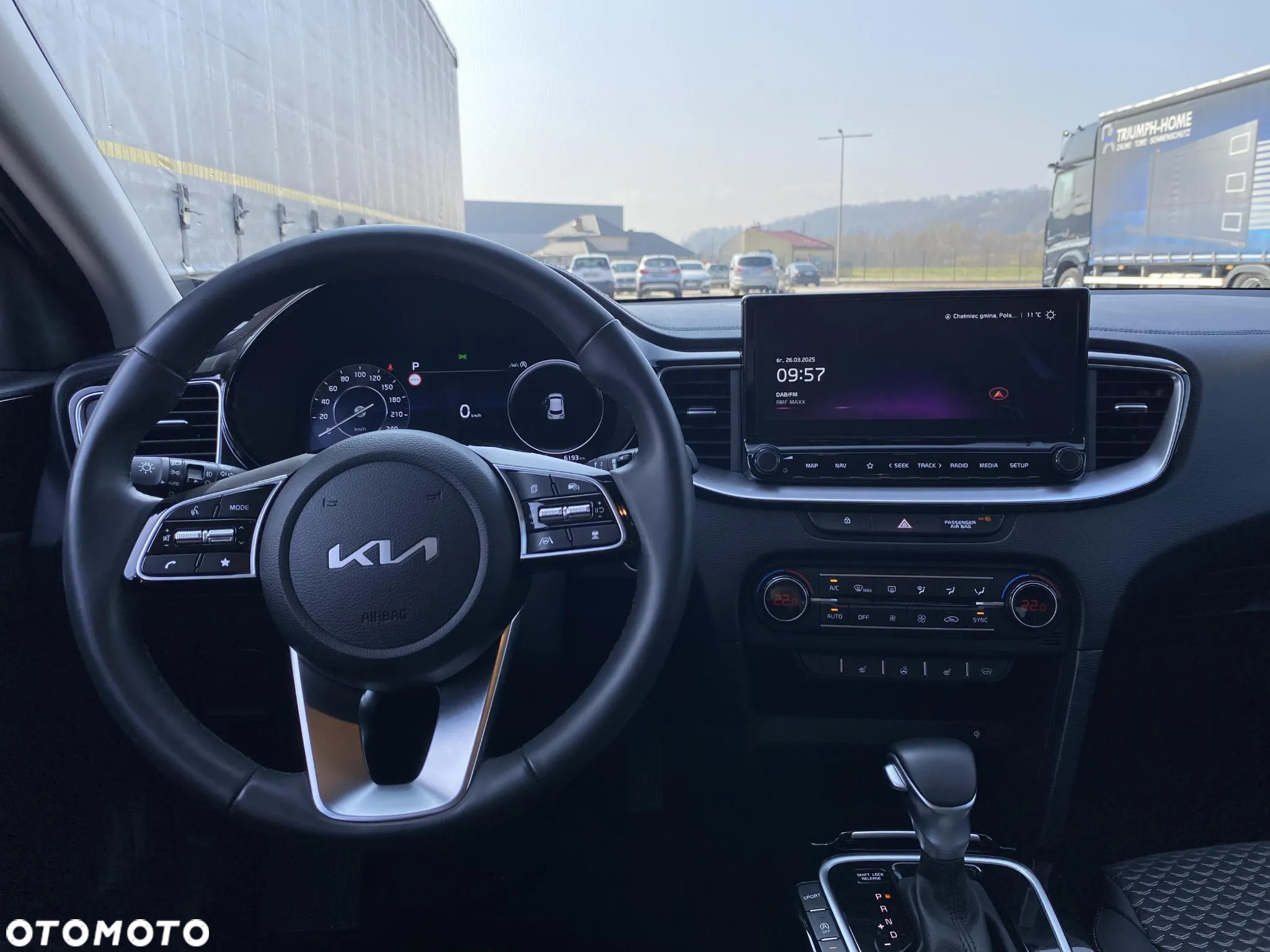 Kia XCeed 1.5 T-GDI Business Line DCT - 13