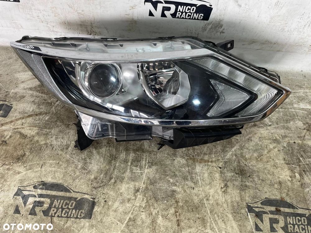 NISSAN QASHQAI J11 II LAMPA PRZEDNIA PRAWA SOCZEWKA KOITO 100-18013 - 1