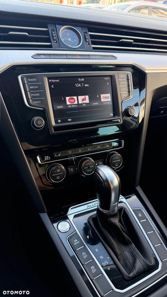 Volkswagen Passat Alltrack - 21