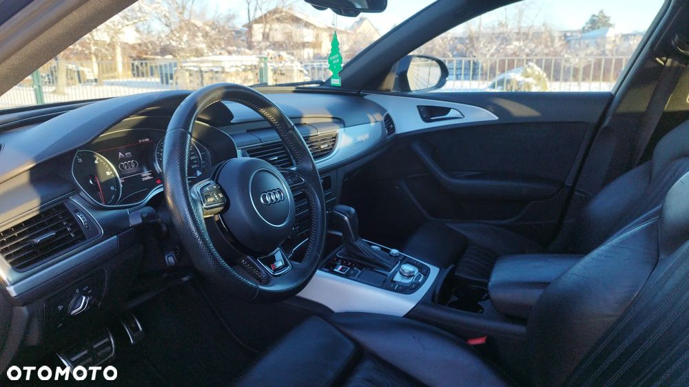 Audi A6 Avant 3.0 TDI quattro S tronic - 28