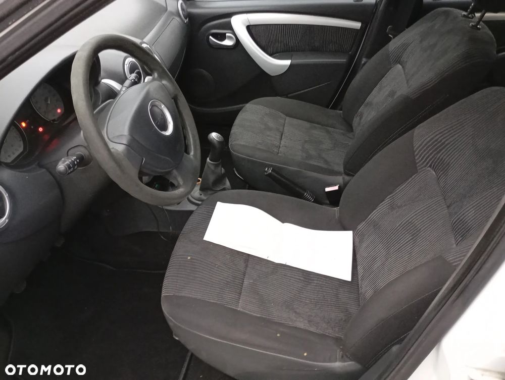 Dacia Logan 1.6 16V SL Arctica - 35