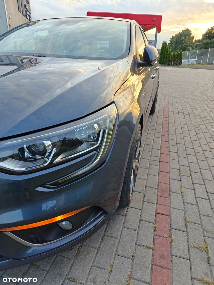 Renault Megane TCe 140 GPF EDC BUSINESS EDITION - 14