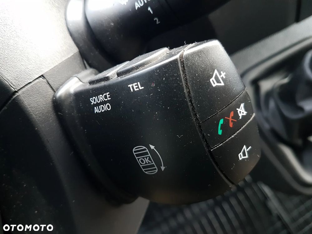 Renault MASTER KONTENER 8EP 4,22x2,23x2,23 KLIMA MANUAL KRAJOWY 6-BIEGÓW - 27