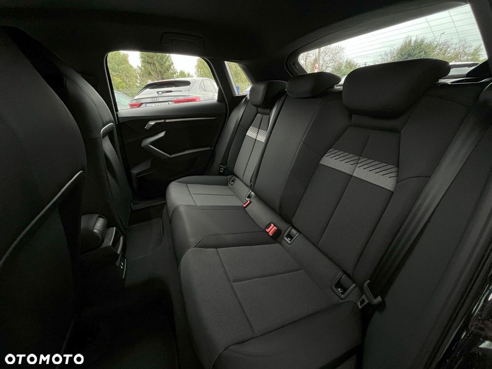 Audi A3 Sportback - 15