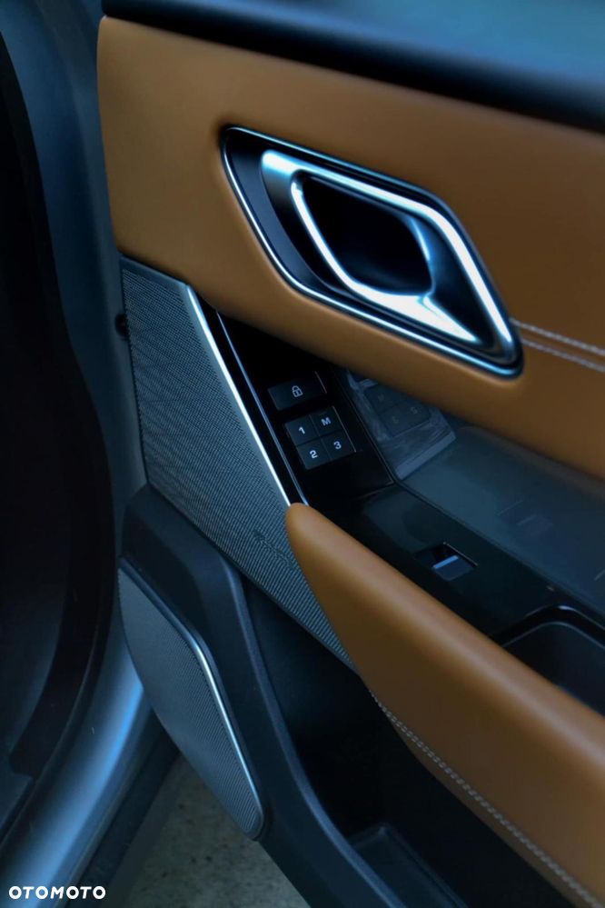 Land Rover Range Rover Velar 3.0 Si6 R-Dynamic HSE - 14