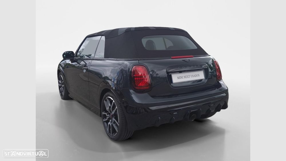 MINI Cabrio - 8