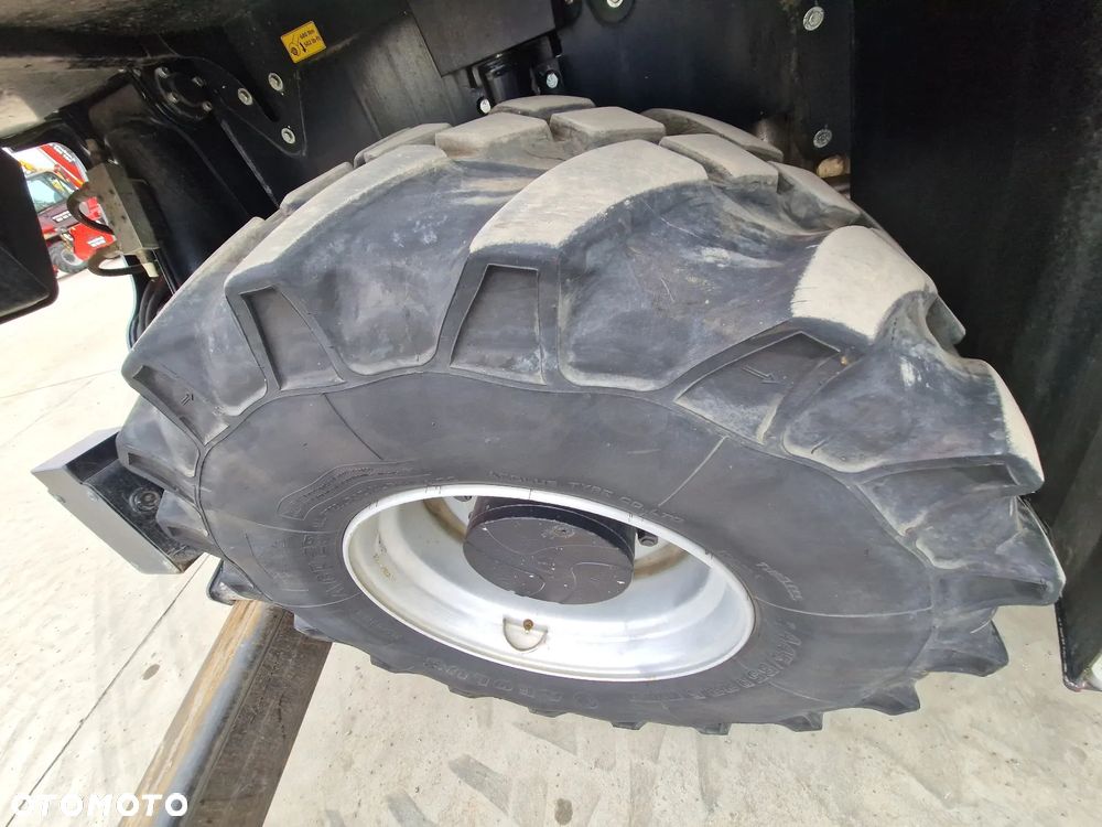 Manitou MRT 2260 G127 - 14