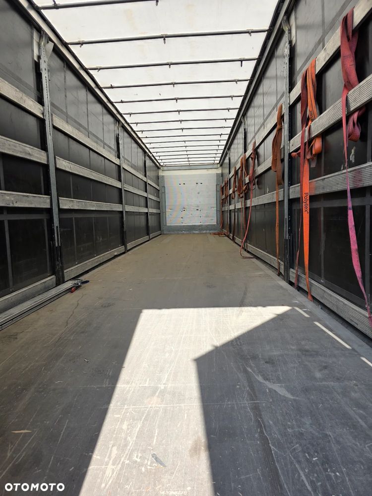 Schmitz Cargobull Stp - 9