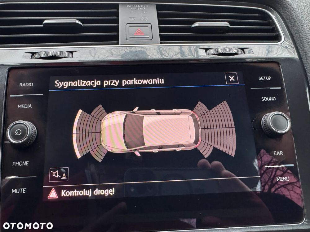 Volkswagen Golf 1.4 TSI (BlueMotion Technology) Comfortline - 22