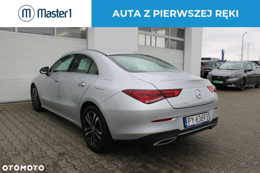 Mercedes-Benz CLA 200 Progressive 7G-DCT - 7