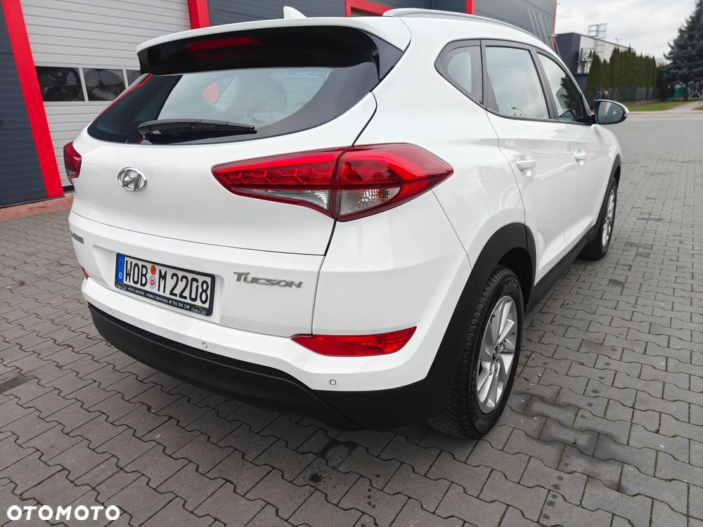 Hyundai Tucson blue 1.7 CRDi 2WD DCT Premium - 13