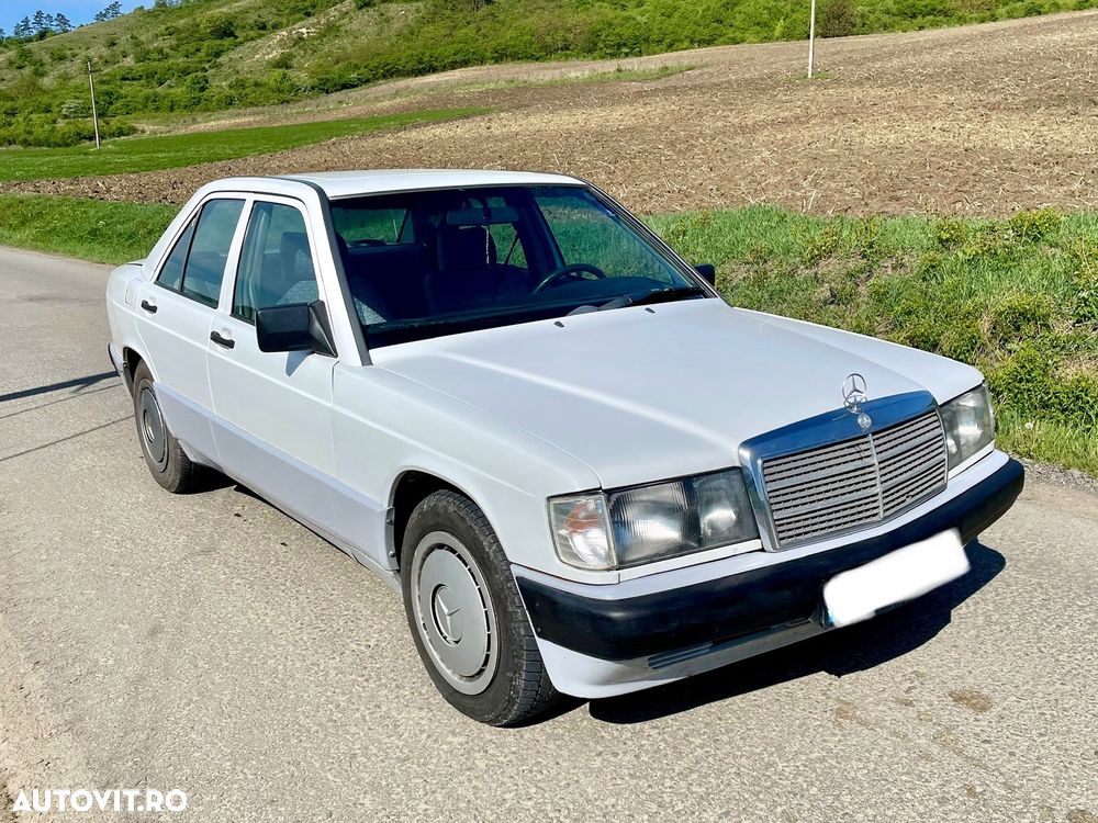 Mercedes-Benz 190 - 5