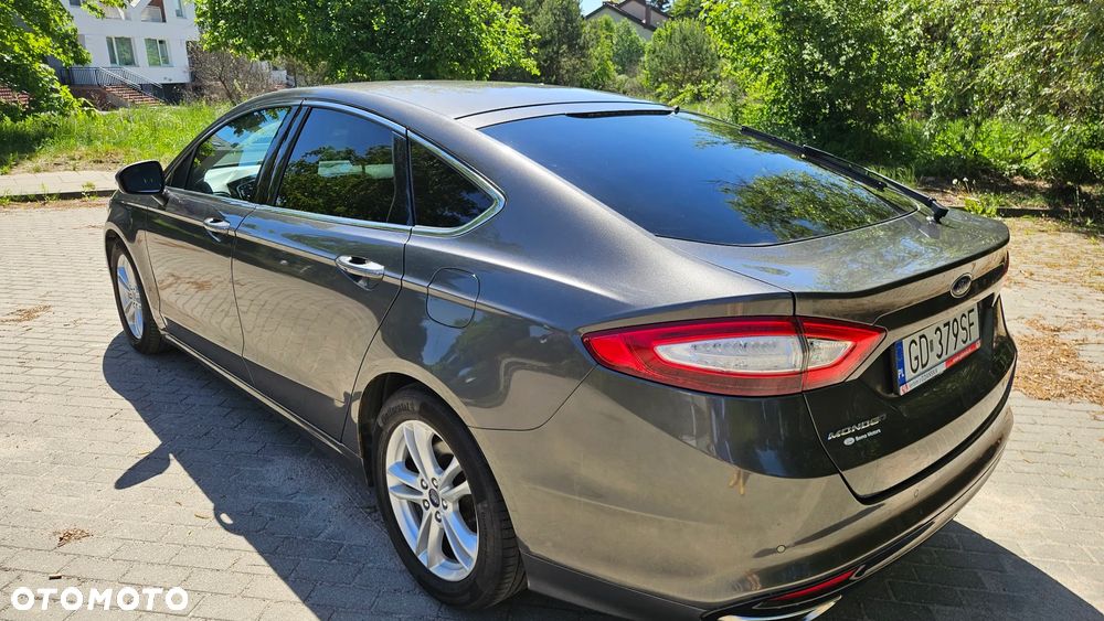 Ford Mondeo 2.0 TDCi Titanium PowerShift - 11