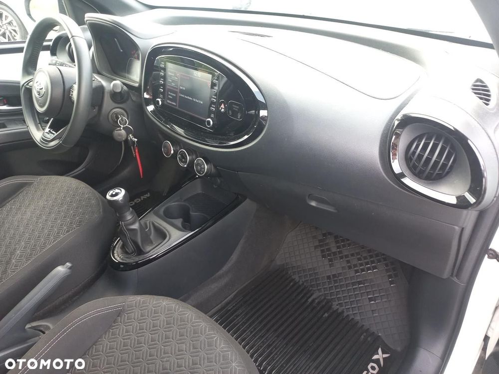 Toyota Aygo X - 13