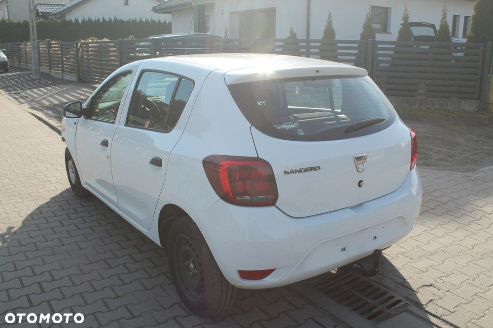 Dacia Sandero - 7