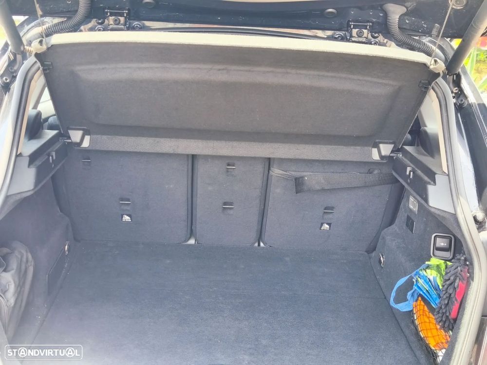 BMW 225xe Active Tourer - 8