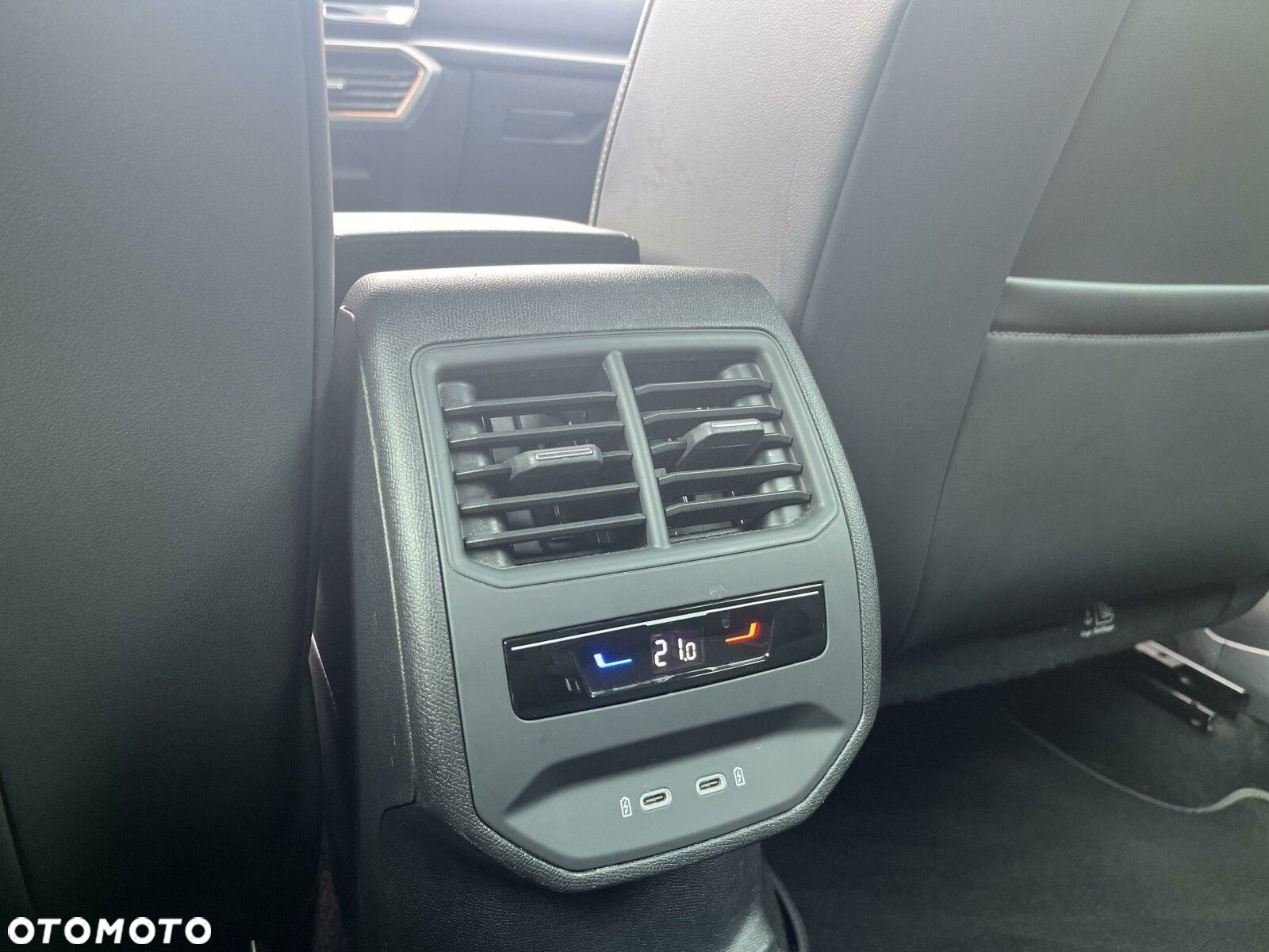 Cupra Formentor 1.5 TSI DSG - 36