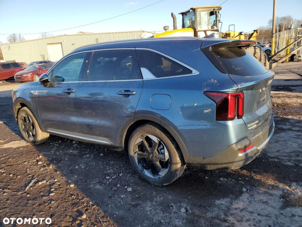 Kia Sorento - 2