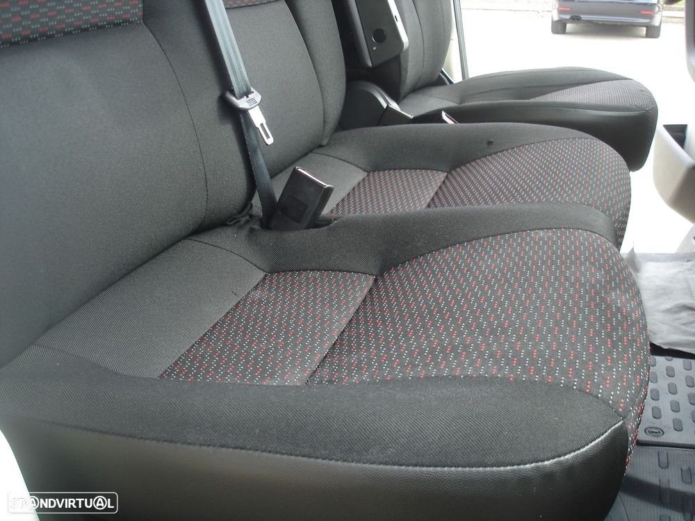 Peugeot Boxer 2.0 BlueHDi 435 L4H3 Premium - 15