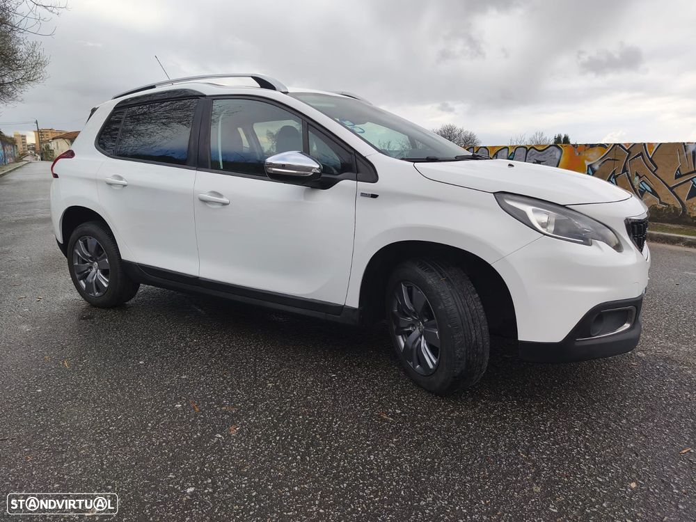 Peugeot 2008 1.6 BlueHDi Style - 7