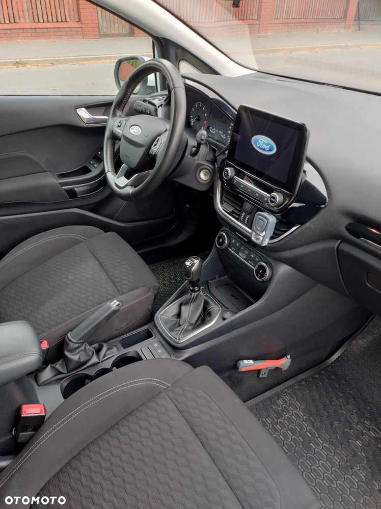 Ford Fiesta 1.0 EcoBoost Hybrid S&S ACTIVE - 4