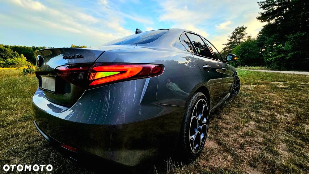 Alfa Romeo Giulia 2.0 Turbo Veloce Q4 - 5