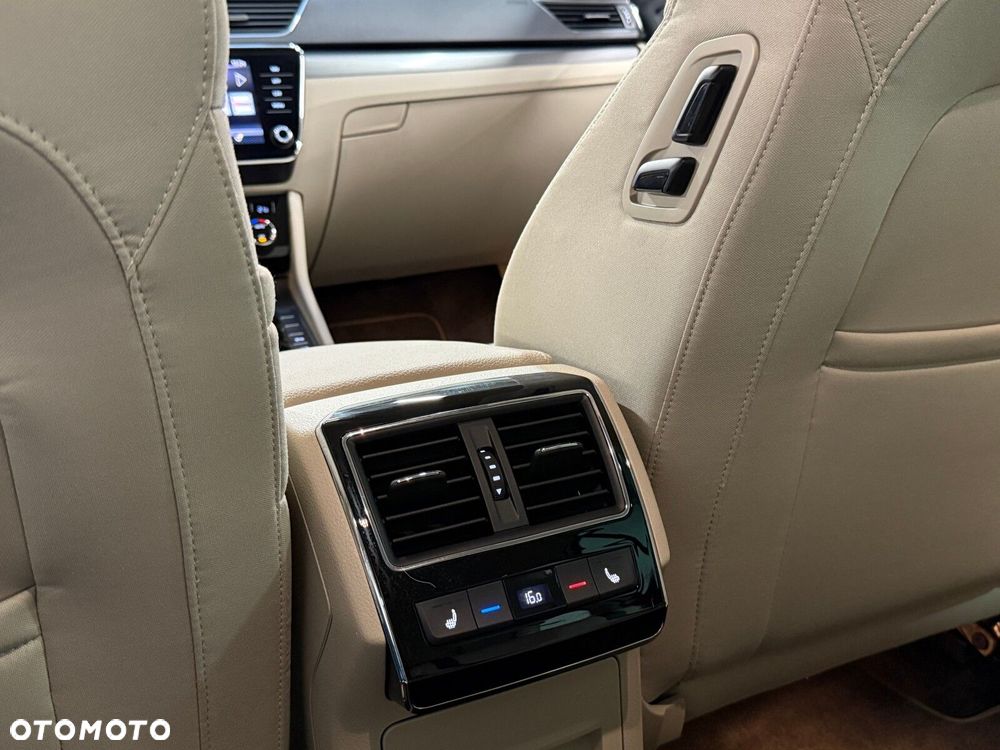 Skoda Superb 1.5 TSI ACT Style DSG - 27