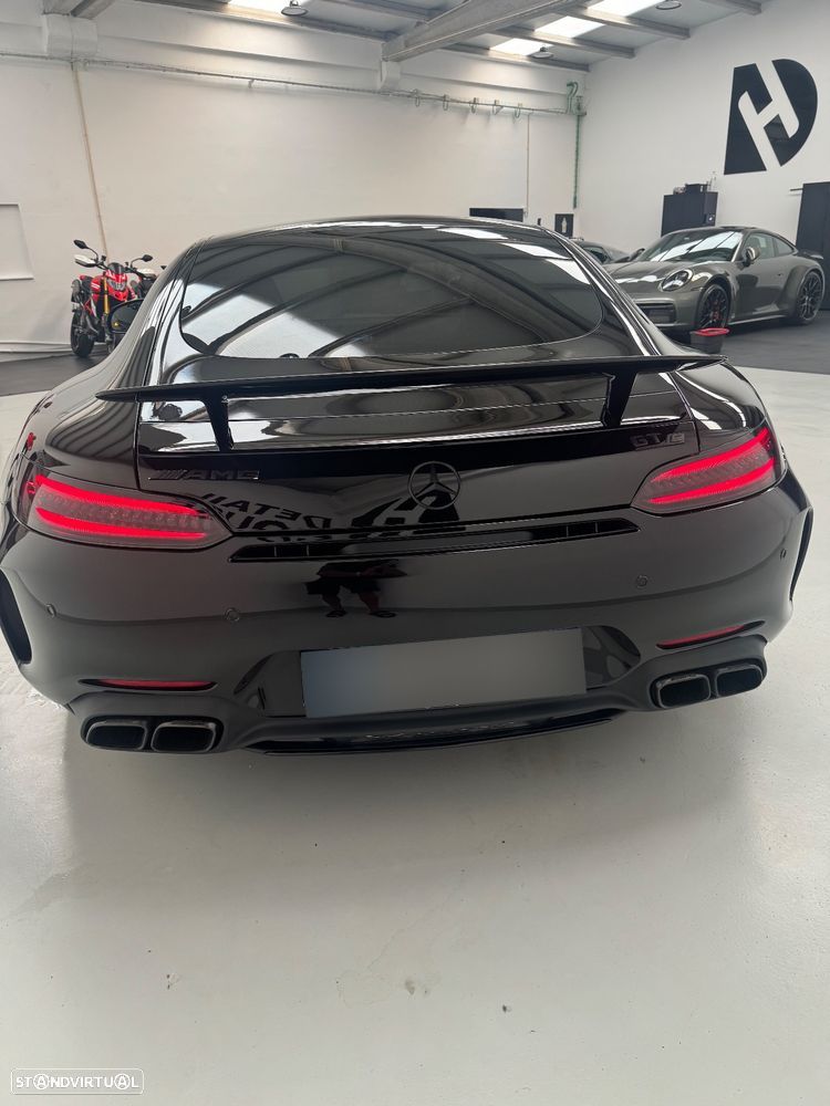 Mercedes-Benz AMG GT C - 4