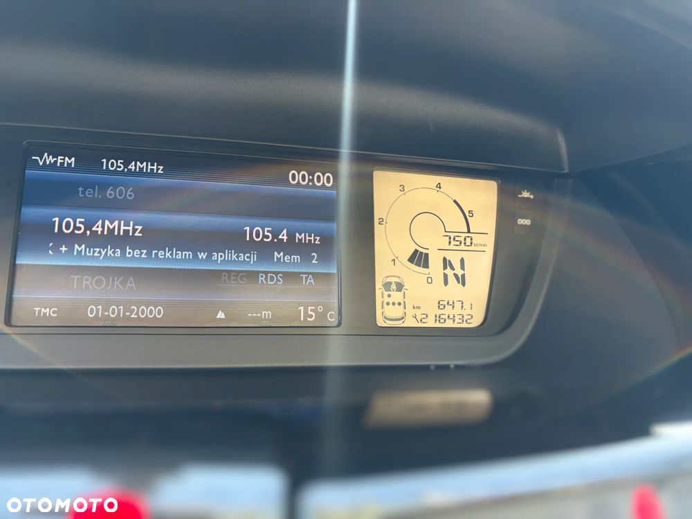 Citroën C4 Grand Picasso 2.0 HDi Exclusive MCP - 21