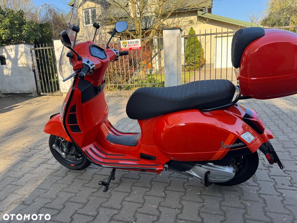 Vespa GTS - 2