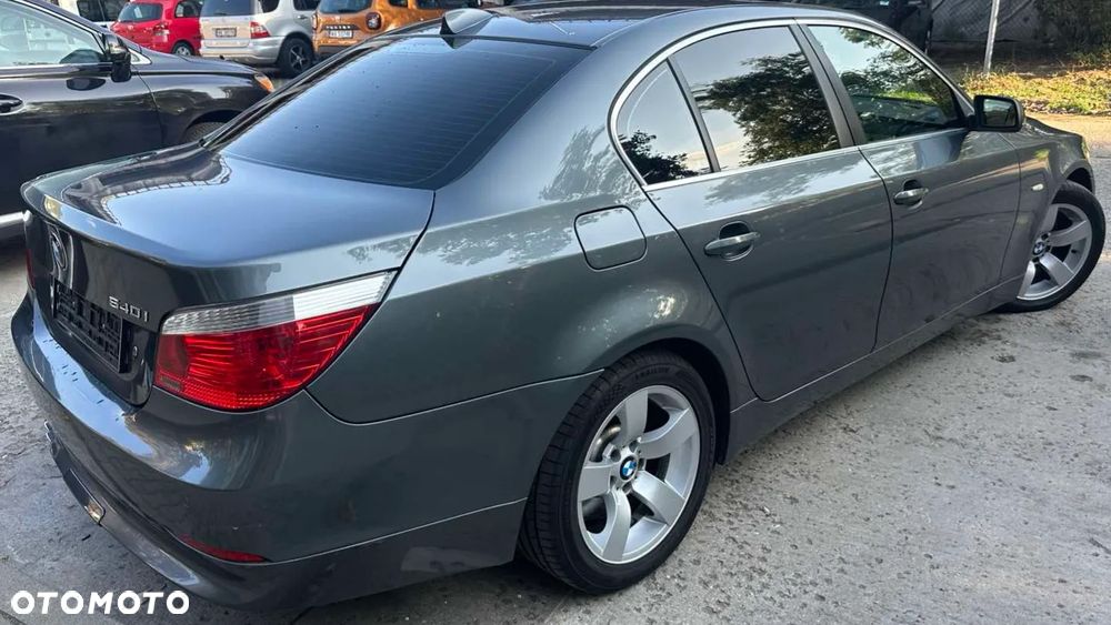 BMW Seria 5 540i - 3