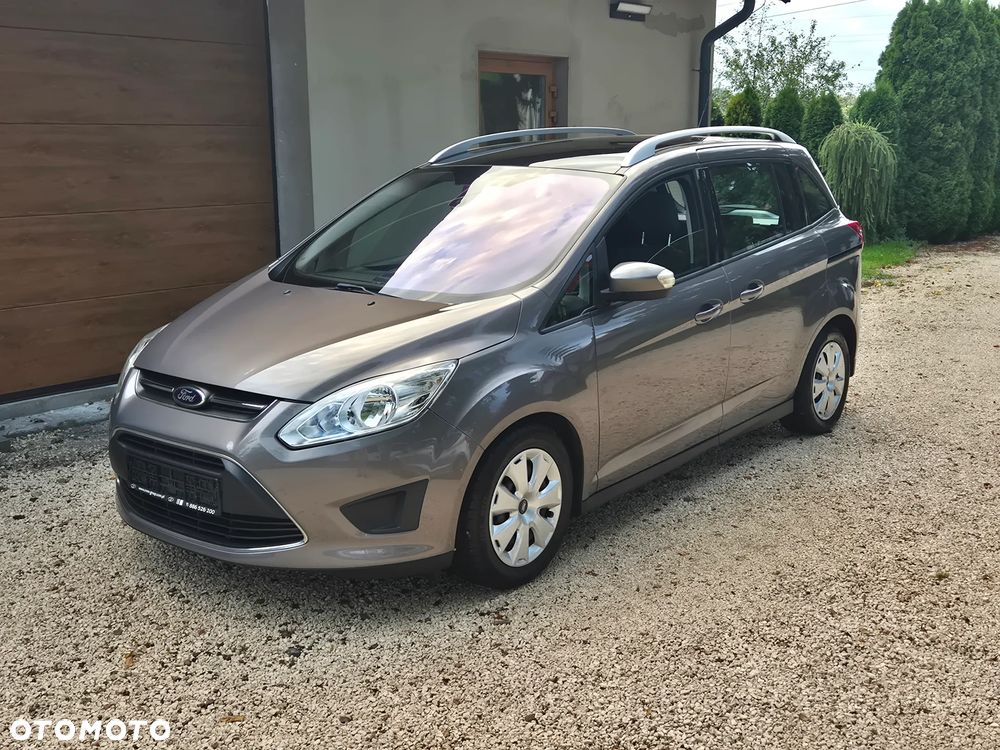 Ford Grand C-MAX 1.6 TDCi Titanium - 1