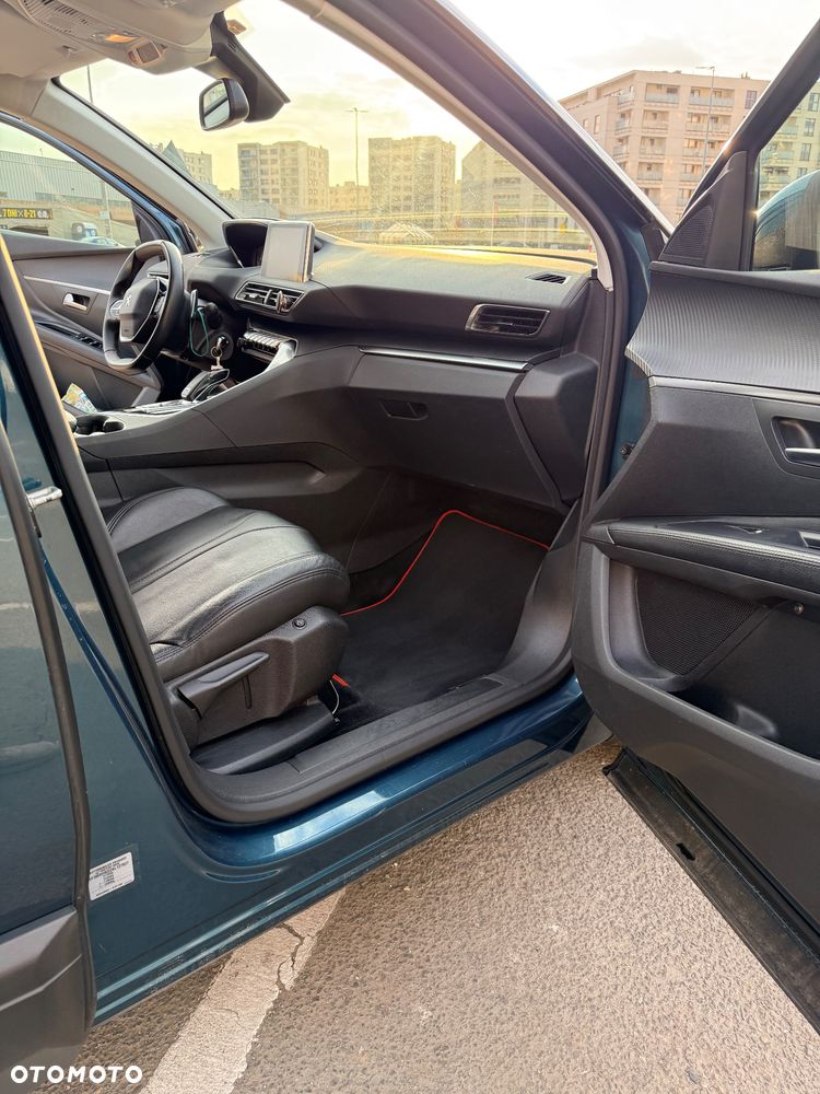 Peugeot 5008 1.2 PureTech GT Pack S&S EAT8 - 17