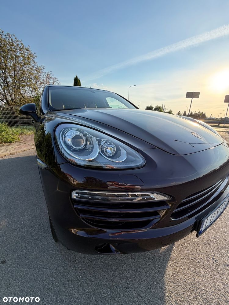 Porsche Cayenne - 26