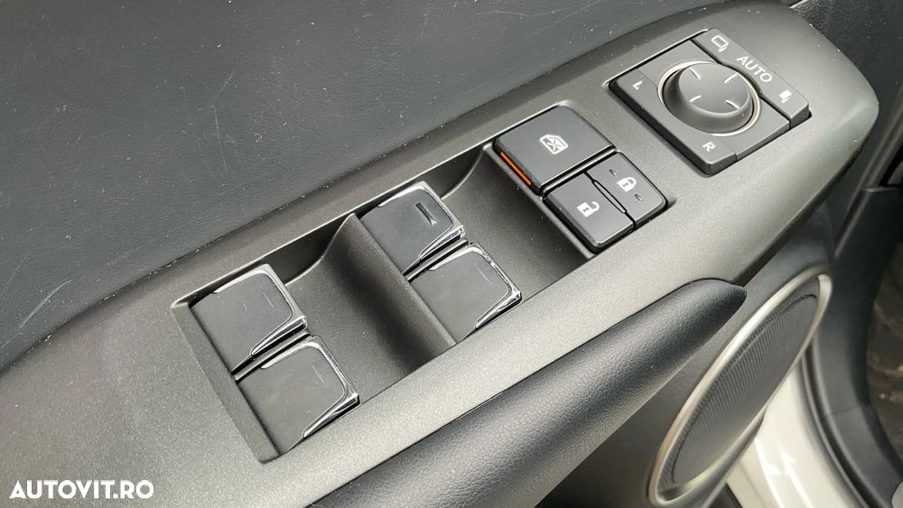 Lexus Seria NX 300h E-FOUR Executive Line - 29