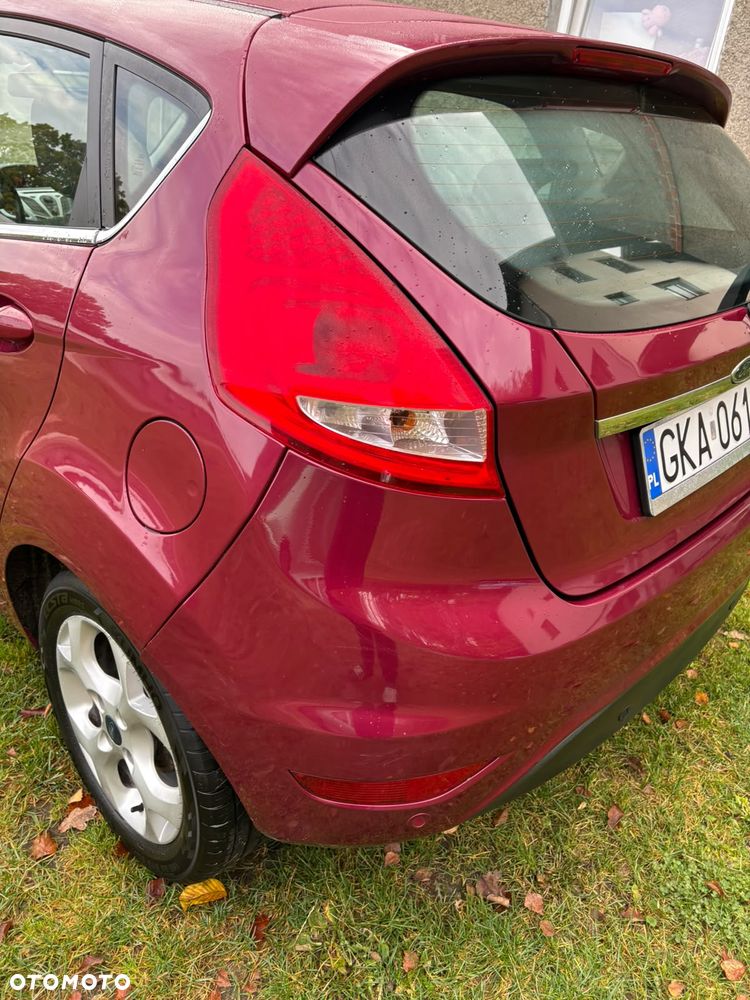 Ford Fiesta 1.4 Trend - 18