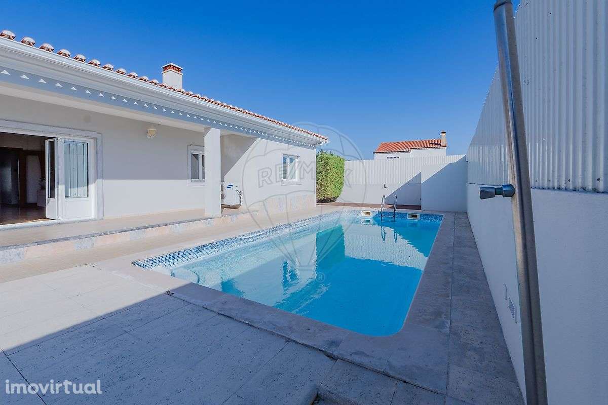 Moradia T4 para venda - Grande imagem: 2/50