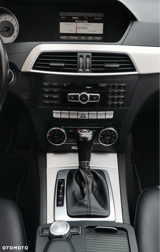 Mercedes-Benz Klasa C 180 (BlueEFFICIENCY) 7G-TRONIC Avantgarde - 9