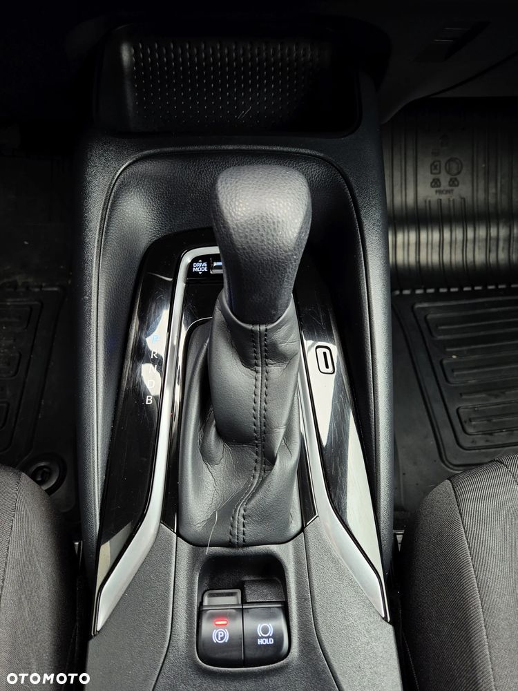 Toyota Corolla 1.8 Hybrid Comfort - 13