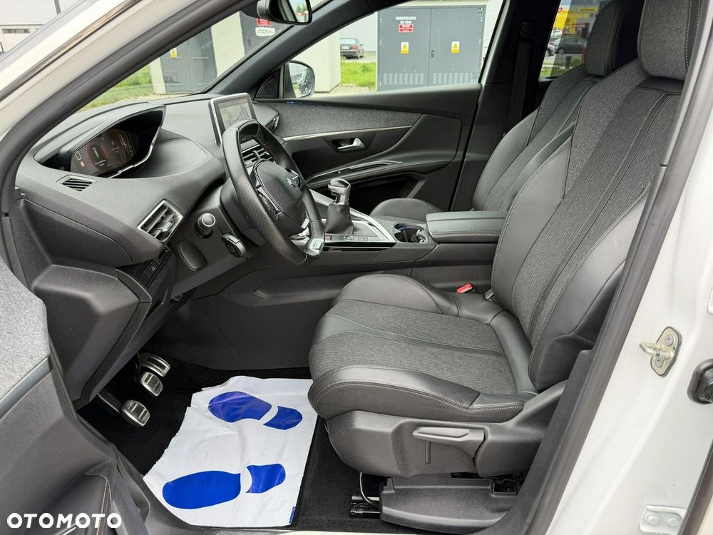 Peugeot 5008 1.2 PureTech GT S&S - 17